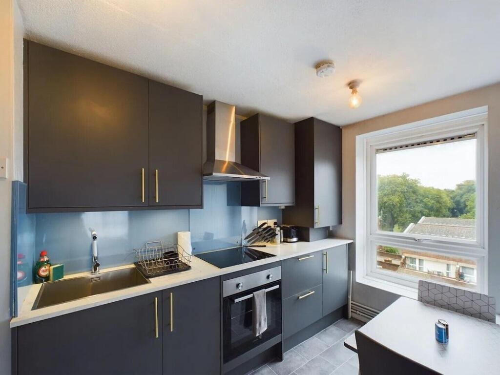 Cozy 1br Flat Walk From Fields Sleeps 2 Pass The Keys * Londra
